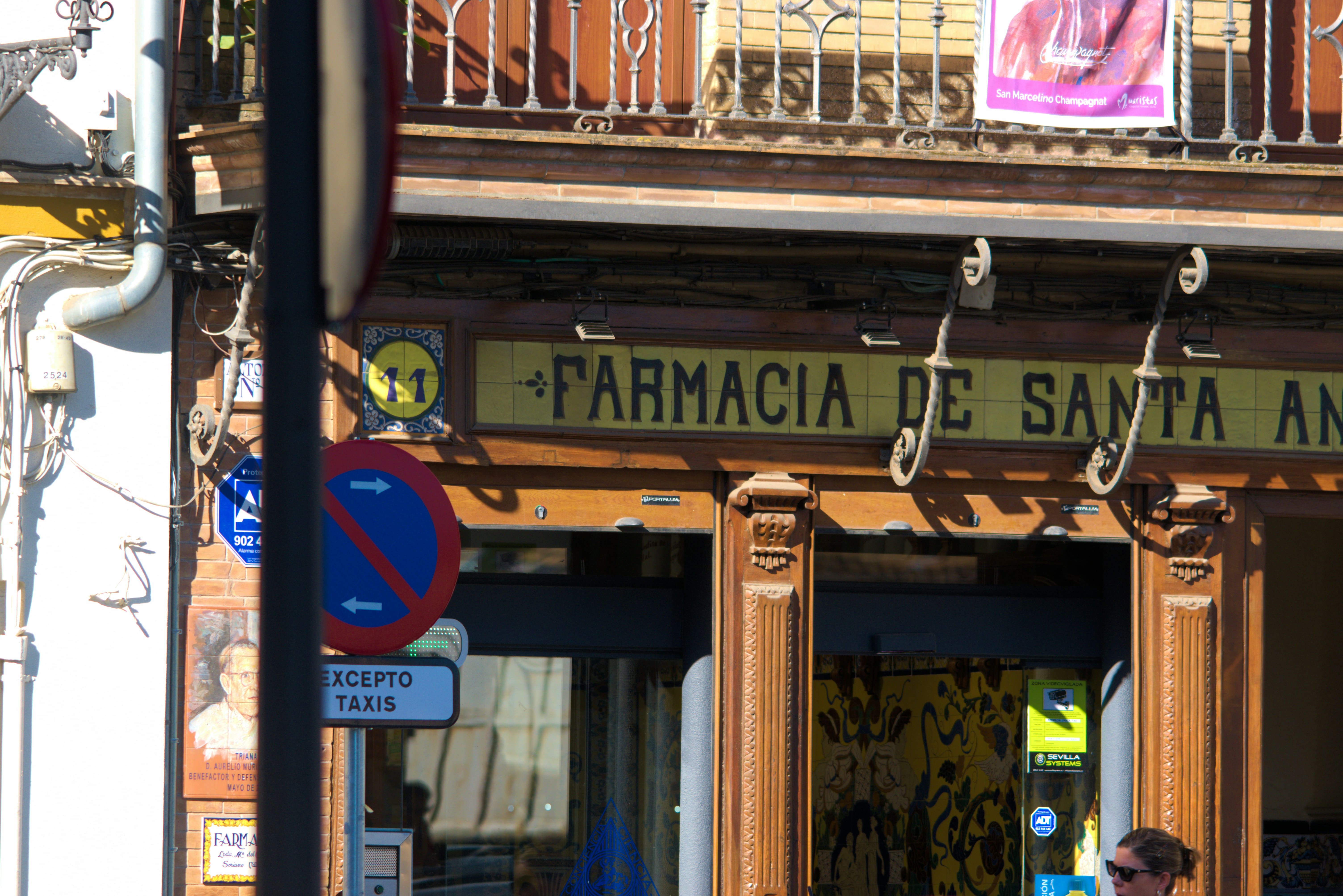 西班牙22 款必買伴手禮清單：藥妝、食物、精品、鞋子，購物秘訣一次告訴你| 輕裝上陣